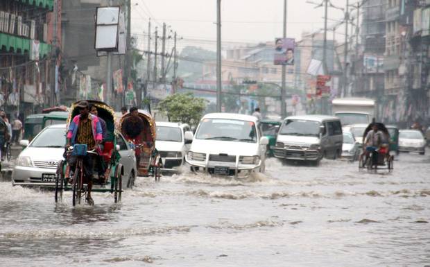 Downpour disrupts city life causing immense sufferings
