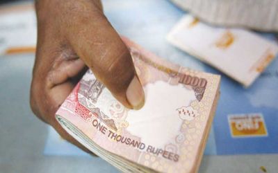 Currency notes carry disease