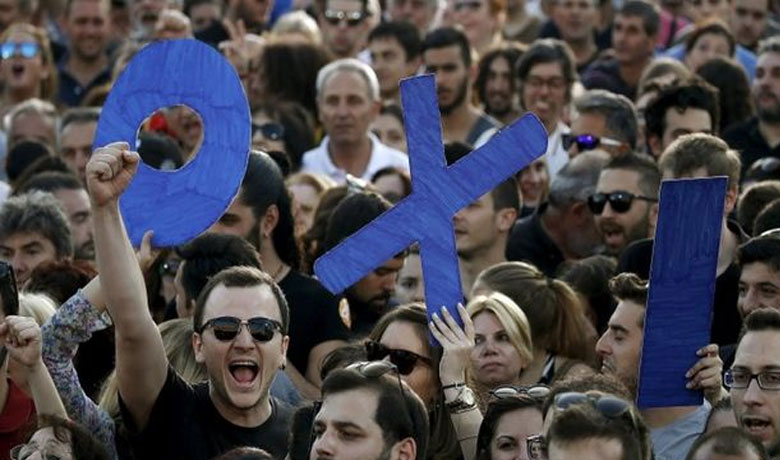 Mass rallies over Greek bailout vote