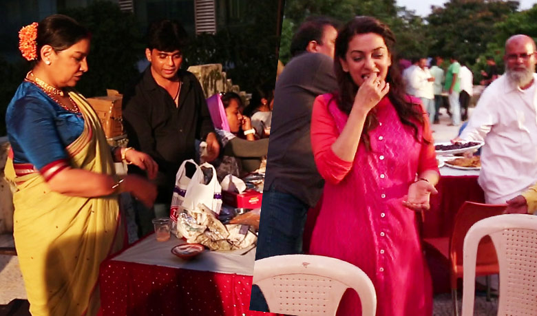 Juhi Chawla, Shabana Azmi`s Iftar party on shooting sets