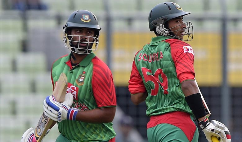 Bangladesh cross 131, lose 8