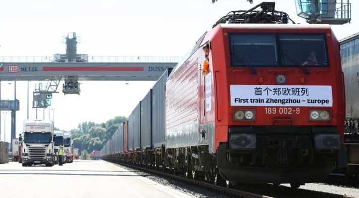 China sends first freight train to London 