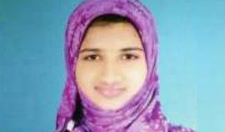 Muslim girl secures 1st place in Ramayan exam