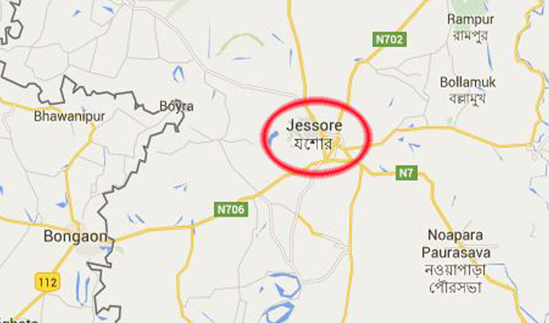 3 traders killed in Jessore road accident