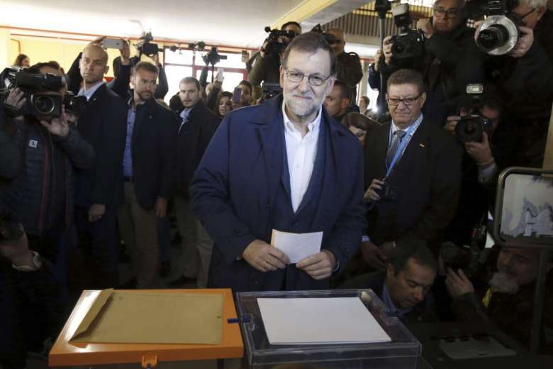 Conservatives win Spain election