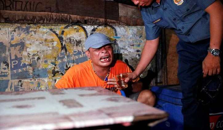 58 killed in Philippine anti-drug raids