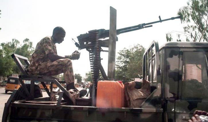 Women suicide bombers kill 27 in Nigeria