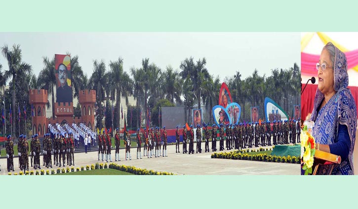 PM urges army to uphold democracy, constitution