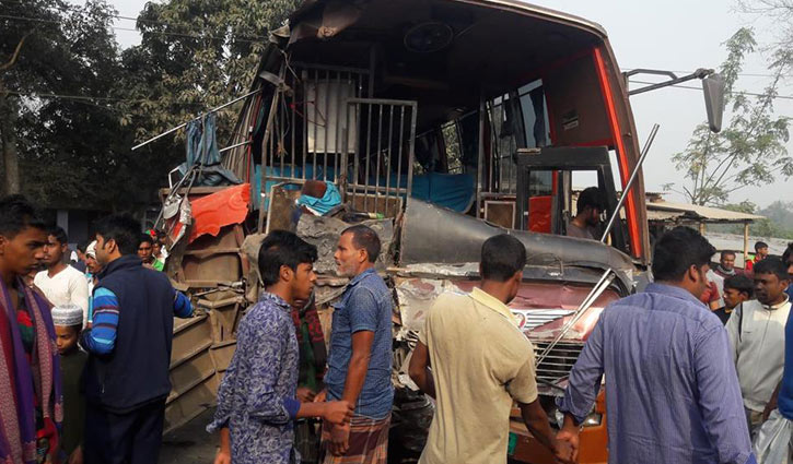 Two killed in Rajshahi road accident