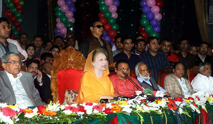 No one will be able to keep BNP aside from polls: Khaleda