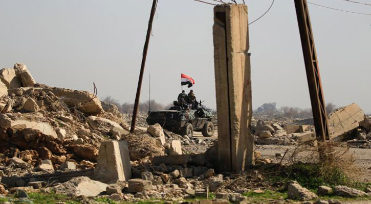 Iraqi forces retake Mosul airport