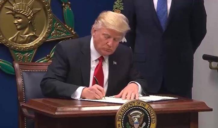 Trump issues new travel ban order