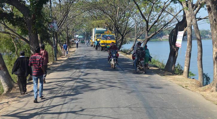 2 trucks torched in Rangamati
