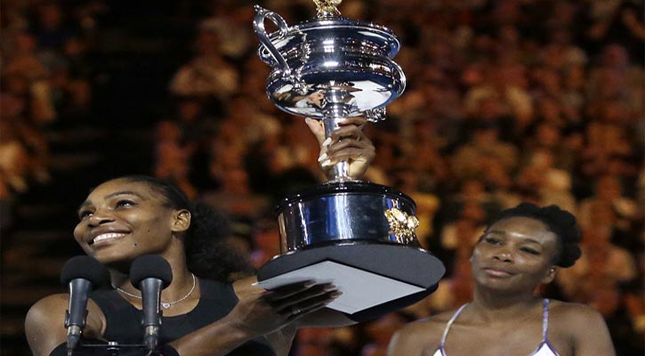 Serena beats Venus to set Grand Slam record