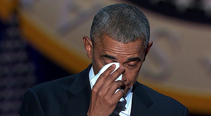 Obama cries during tribute to Michelle, daughters