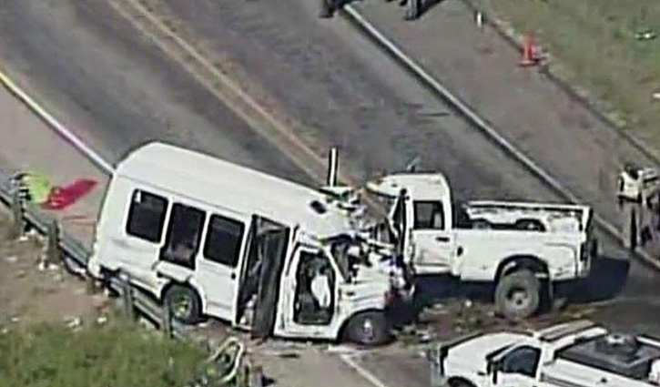 12 killed in Texas Church bus crash