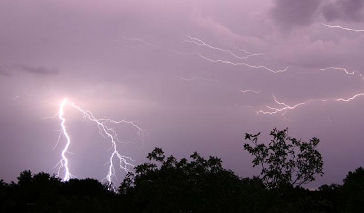 Lightning strike kills three in Nasirnagar