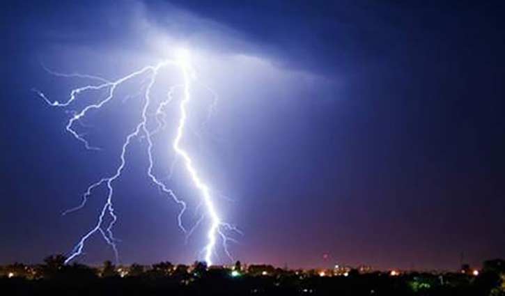 Separate lightning strikes kill 8