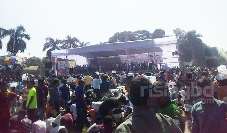 Stage ready for BNP rally at Suhrawardy Udyan
