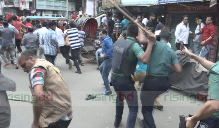 BNP-Police clash leaves 15 injured in Barisal