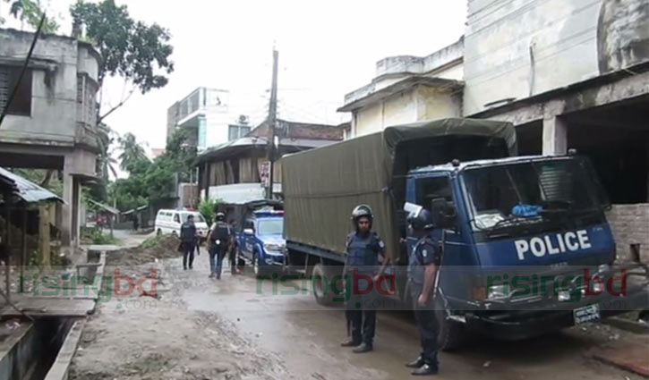 Suspected militant den cordoned off in Jessore