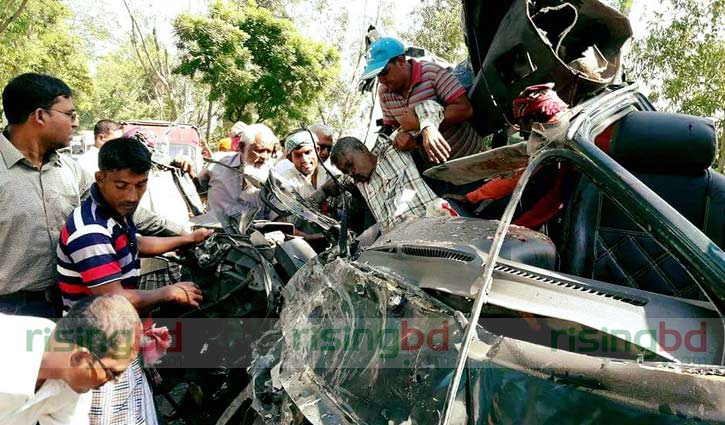 Two killed in Natore road crash