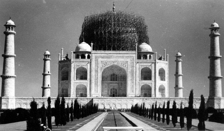 Some secrets of the Taj Mahal