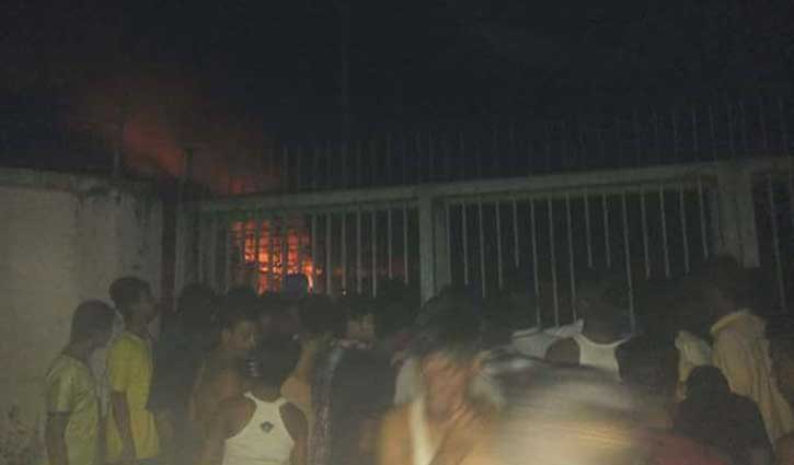 Fire at Ctg power plant snaps supply for 5 hrs