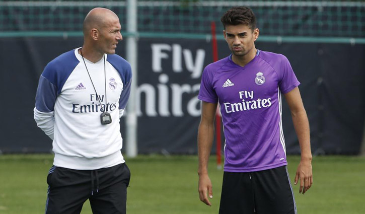 Real boss Zidane faces son Enzo