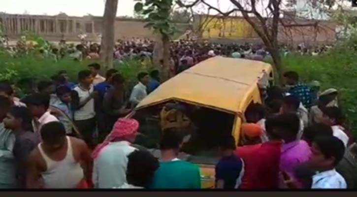 13 children killed in bus-train collision in India