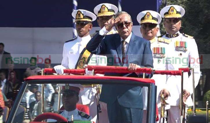 President asks naval officers to safeguard sovereignty