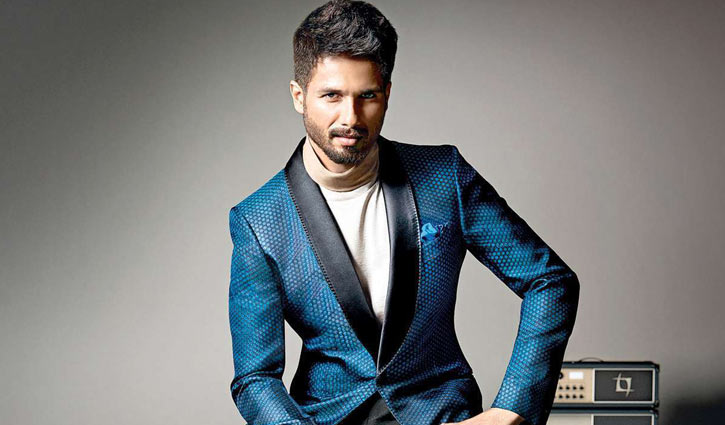 Shahid Kapoor debunks stomach cancer reports