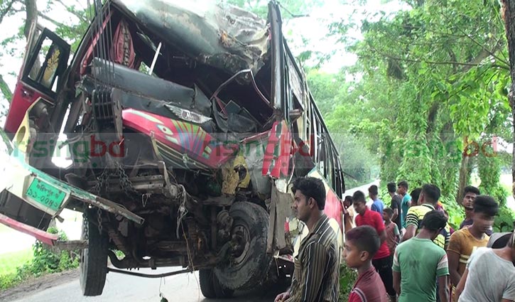 3 killed as bus plunges into Gopalganj ditch