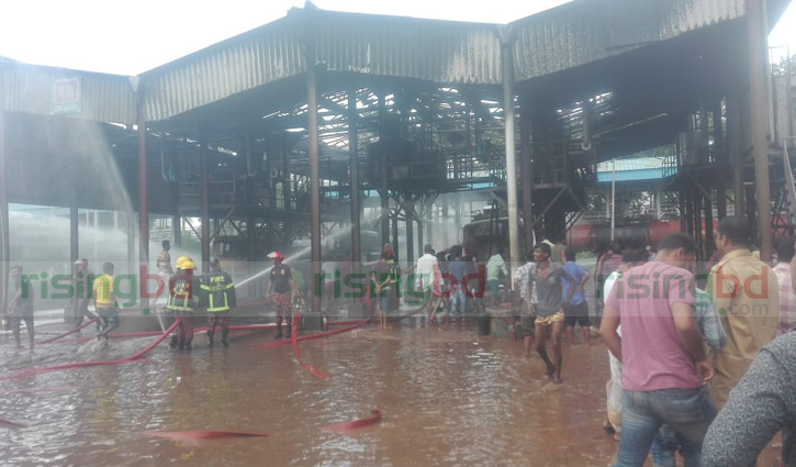 2 killed in Khulna oil depot fire