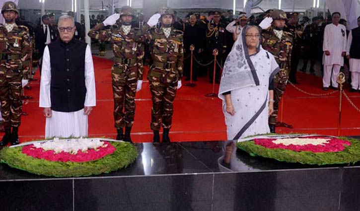 President, PM pay homage to Bangabandhu