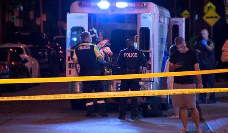 2 dead as 15 people shot in Toronto