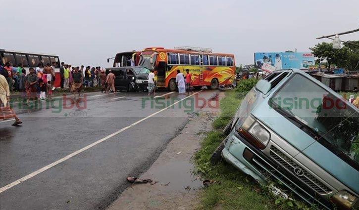 One killed in Khandakar Mosharraf’s motorcade accident