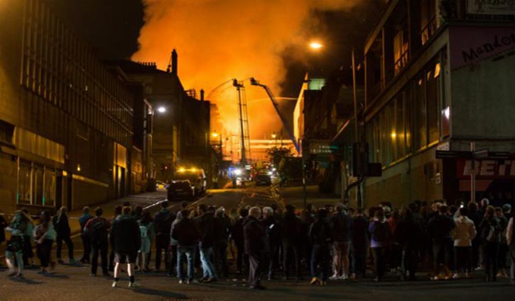 Major fire ravages Glasgow School of Art