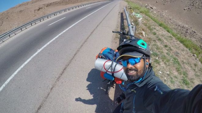 Indian who cycled to Russia to meet Messi