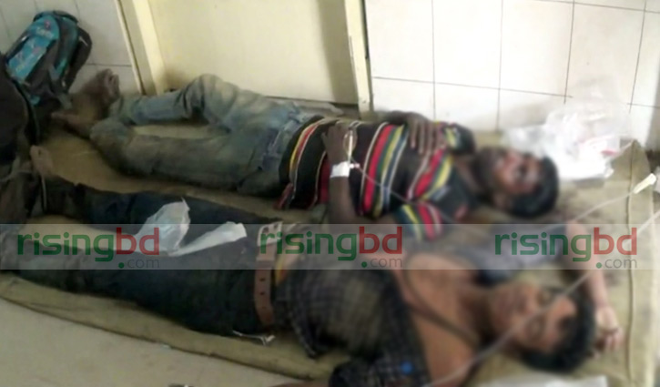 Separate road crashes in Tangail leave 7 workers dead