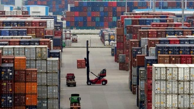 China vows fast response to US tariffs