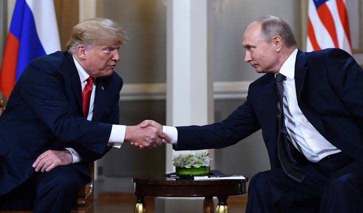 Trump-Putin summit: US president under fire over poll meddling