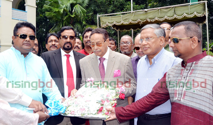 Khaleda Zia can take treatment at CMH: Ershad