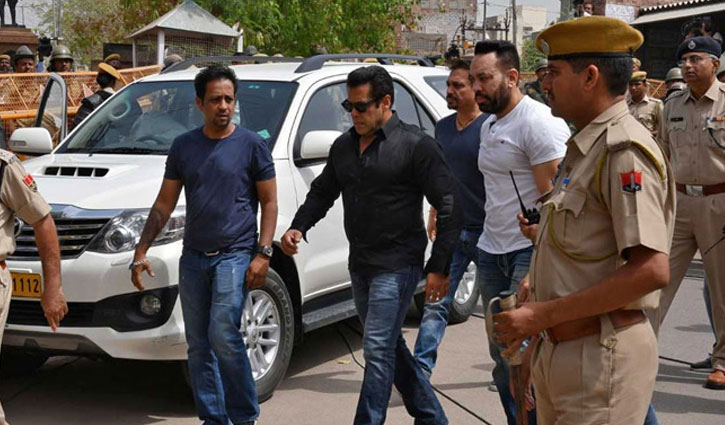 Salman Khan gets bail in blackbuck poaching case