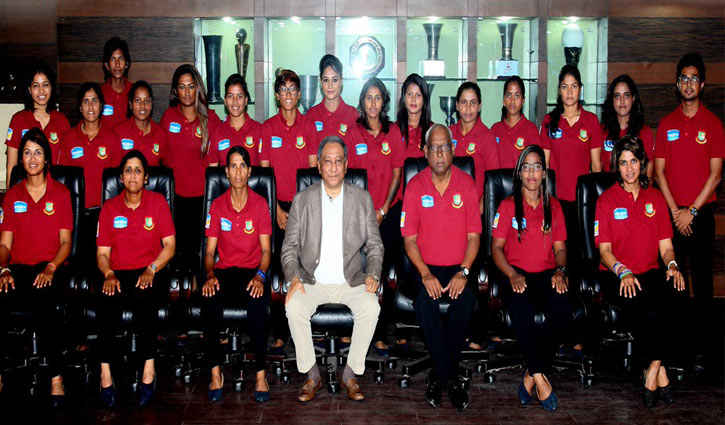 বিশ্বকাপ খেলতে ওয়েস্ট ইন্ডিজ গেল বাংলাদেশ নারী ক্রিকেট দল