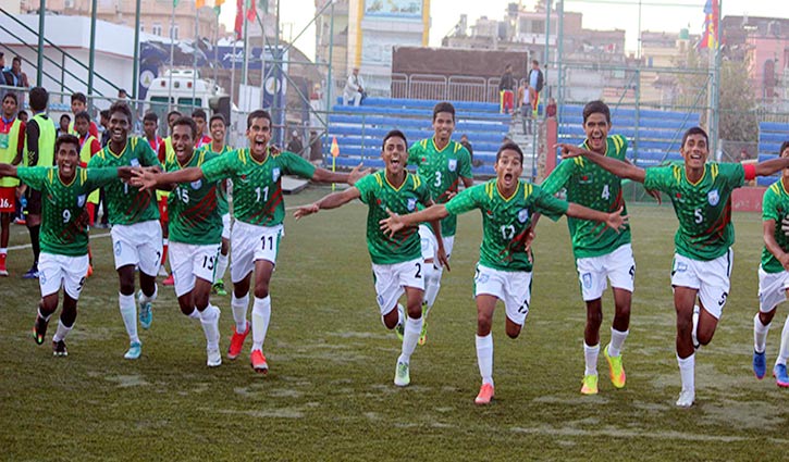 Bangladesh storm into semis, routing Maldives by 9-0 goals