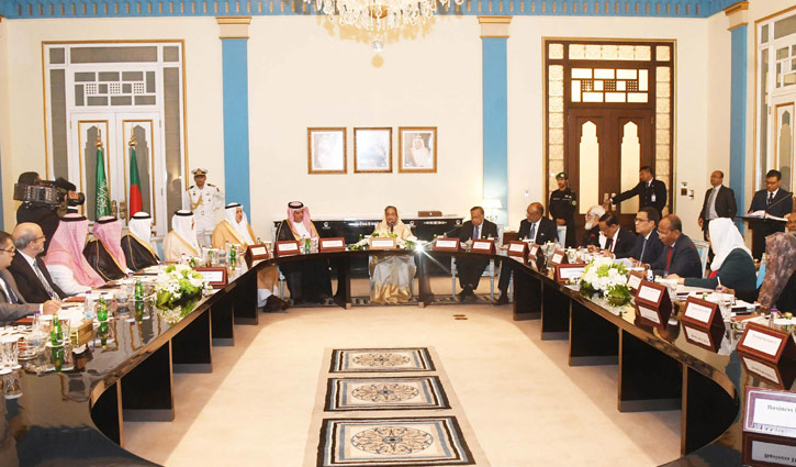 PM seeks more Saudi investment in Bangladesh