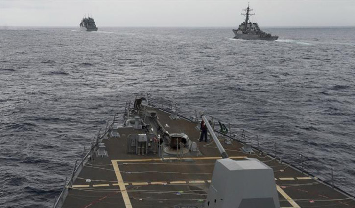 US warship sails near Spratly Islands claimed by Beijing