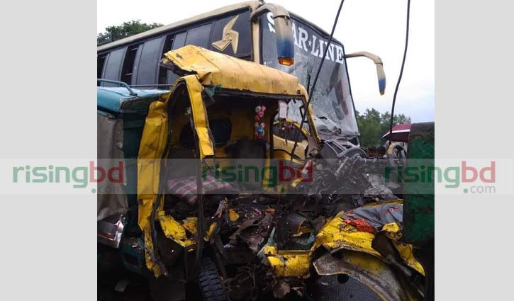 7 killed in Cox's Bazar bus-leguna collision