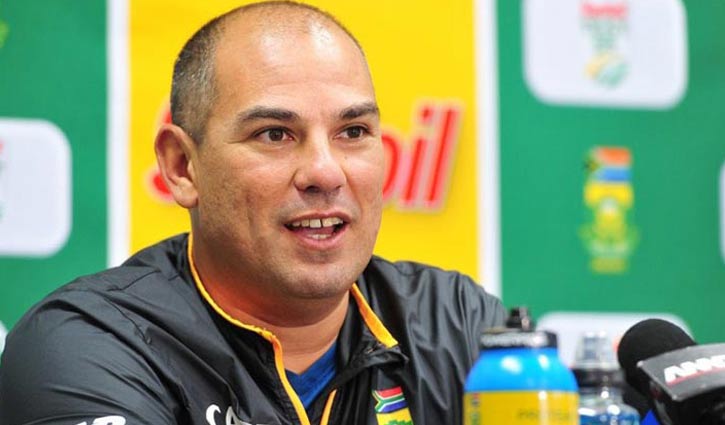  Domingo appointed as coach of Tigers